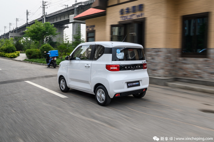 五菱宏光mini ev首試:老乾媽可以不香,但買這車絕對不虧