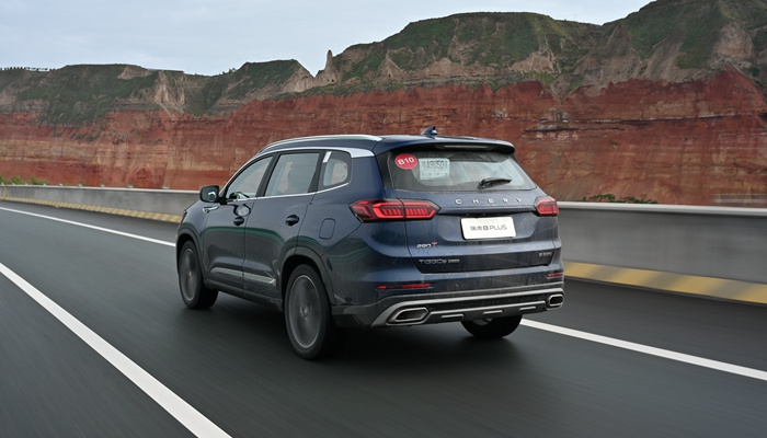 奇瑞瑞虎8 PLUS首试:精装超大杯,请查收 奇瑞瑞虎8 PLUS首试:精装超大杯,请查收