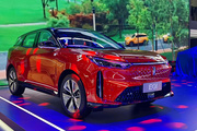 2020北京车展：奔腾纯电SUV E01正式上市，售19.68万起
