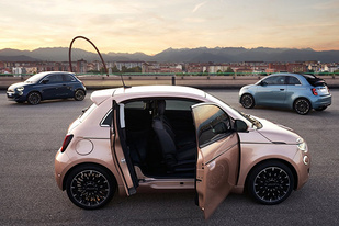 满足后排乘客进出，菲亚特推菲亚特500e 3+1车型