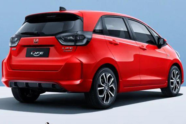 飞度姊妹车型来袭,这次能否把顶配收音机给换掉?