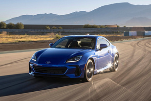 搭载2.4L水平对置发动机，斯巴鲁发布全新一代BRZ官图