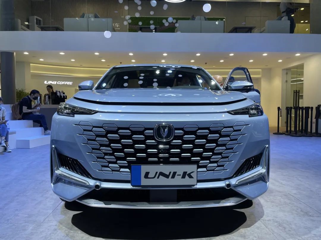 长安uni-k亮相,这应该是最好看的国产中型suv!