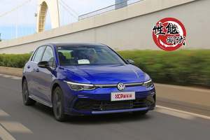 全新高尔夫性能测试：迎数字化趋势，驾驭复古化内核