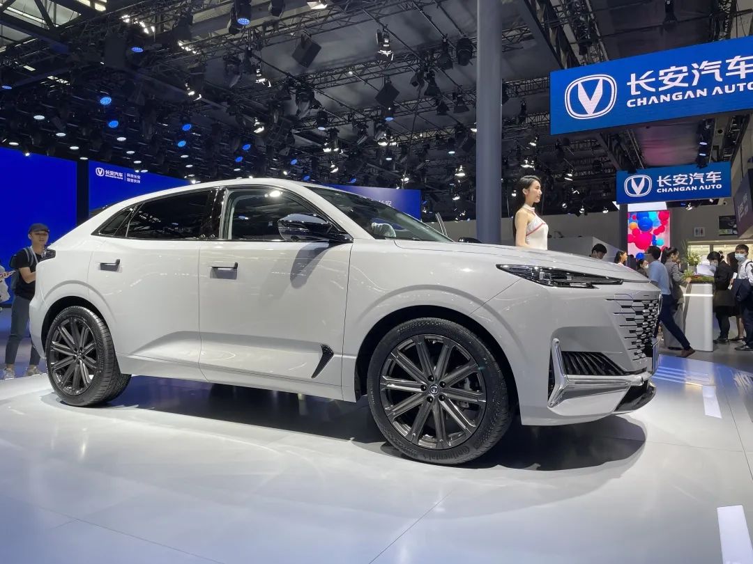 长安unik亮相这应该是最好看的国产中型suv
