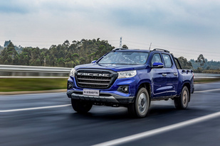 超强性价比皮卡 长安凯程F70自动挡9.98万元起售