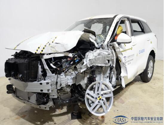 中保研再撞7款车，A柱不坚挺竟还能拿满分？