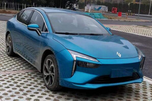 整体造型时尚/风格前卫大胆 江铃雷诺纯电新车申报图