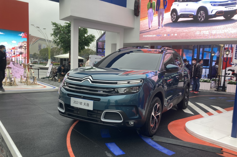 保值超日系，增配不加价 新天逸C5 AIRCROSS购车手册