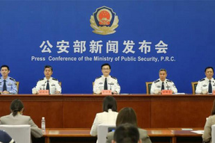 取消自动挡“坡起”考试等 公安部推12项公安交管措施 取消自动挡“坡起”考试等 公安部推12项公安交管措施