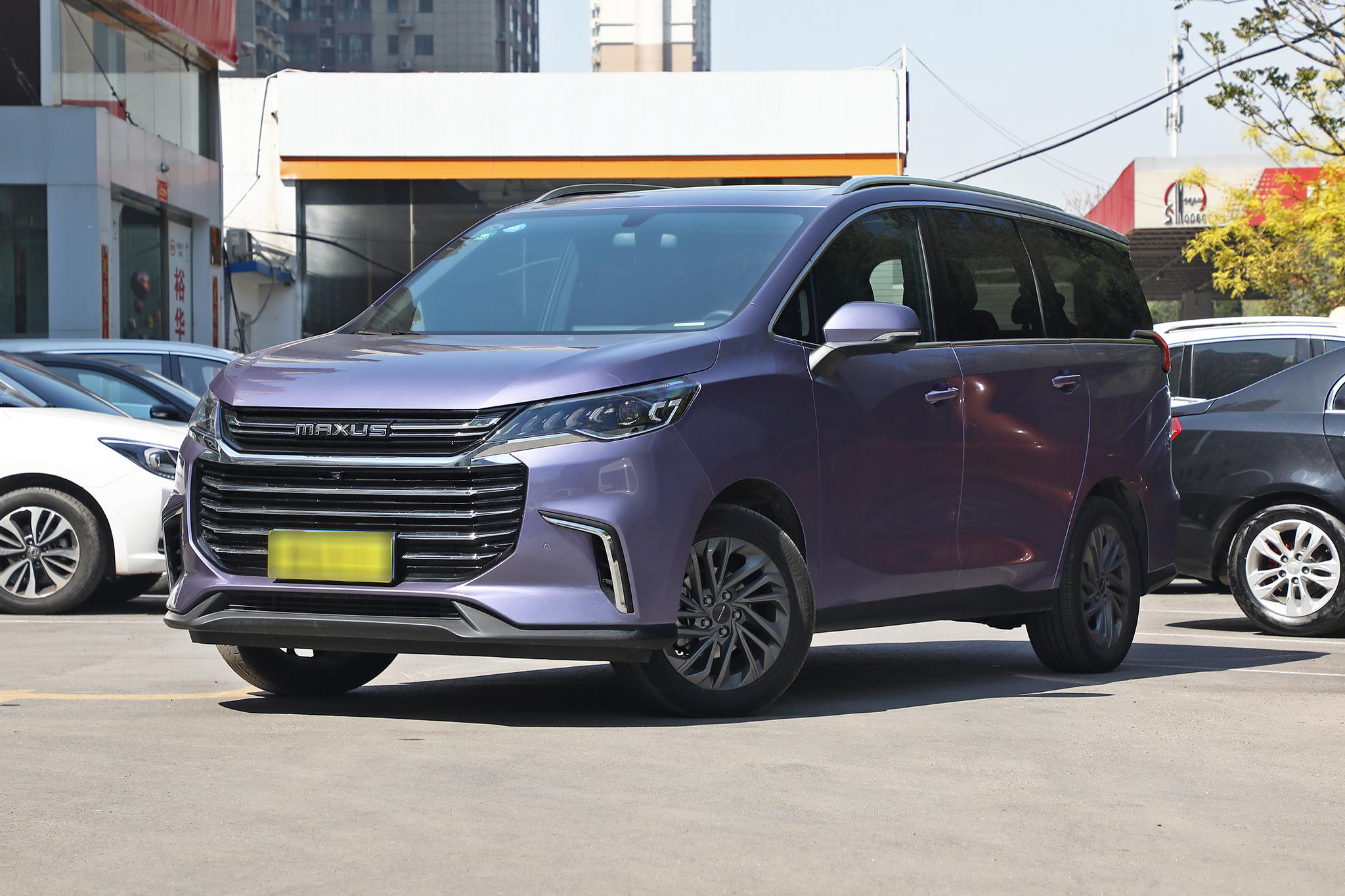 三胎政策开放了 给大家推荐一些8座车