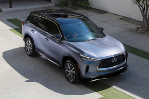 全新英菲尼迪QX60:将首度国产/二排独立座椅/换2.0T+9AT