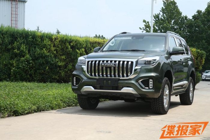 更换直瀑式中网新款哈弗h9实车谍照曝光