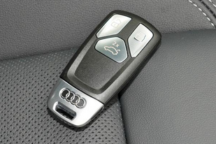 “缺芯”惹祸/跟苹果学精了 奥迪遥控钥匙曝产能不足