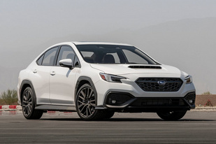 2.4T水平对置+6MT+四驱/硬核玩物 全新斯巴鲁WRX官图