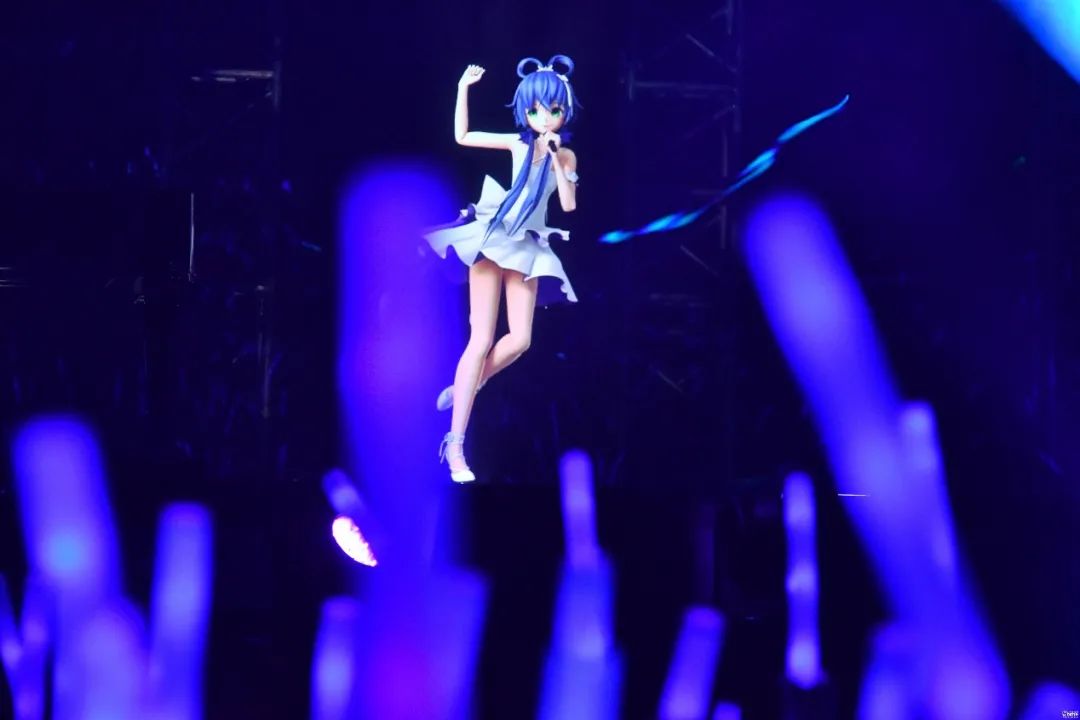 虚拟生命V-life火了，小安带你解锁综艺《2060》