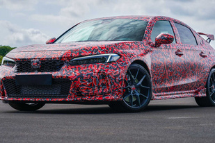 战斗氛围爆表/性能拉满 全新本田思域Type-R官方谍照