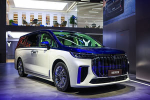 2021广州车展：定位大型豪华电动MPV，岚图梦想家亮相