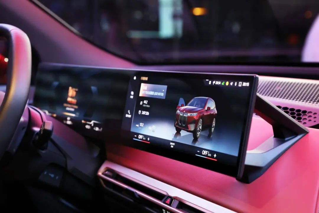 BMW i品牌携两款产品重磅出击，演绎“超越电动”未来出行