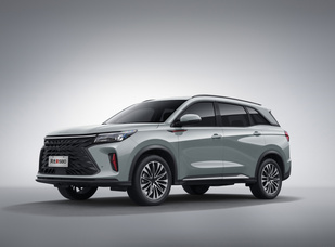 风光新580正式上市，6座中级SUV卖9.59万起