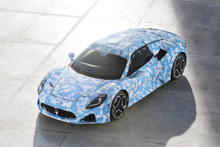 炫酷又拉风/硬顶机构 曝玛莎拉蒂MC20敞篷版官方谍照