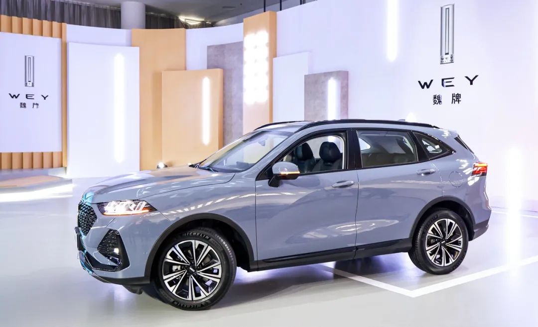 “颠覆者”拿铁DHT，让谁“无路可走”？