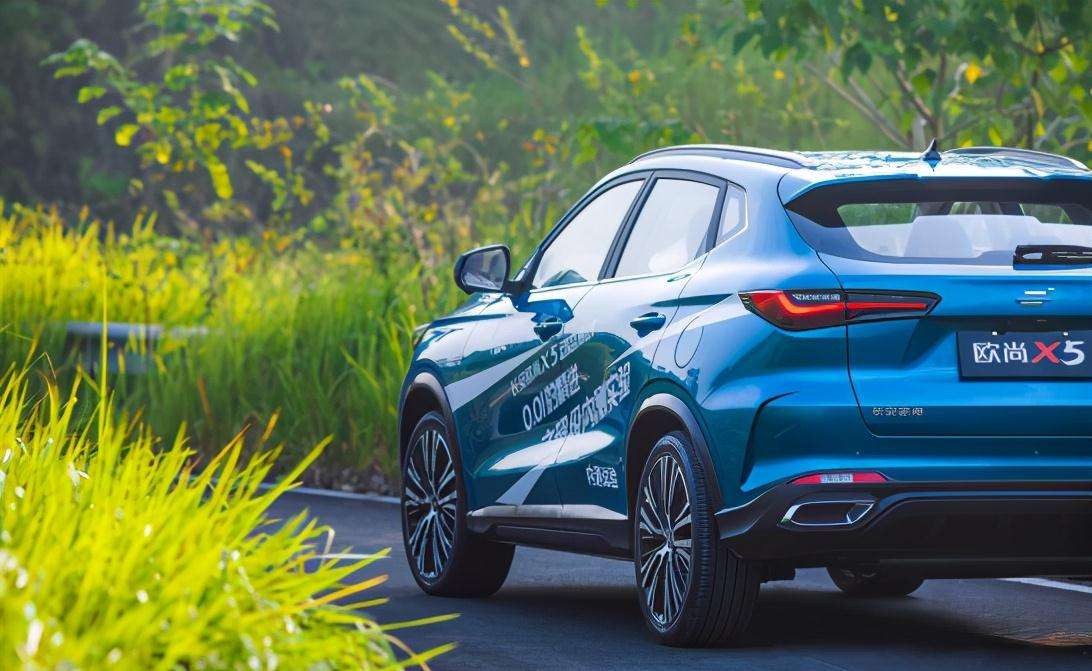 上市零差评，累计销量超12万？这款国产车到底做对了什么？