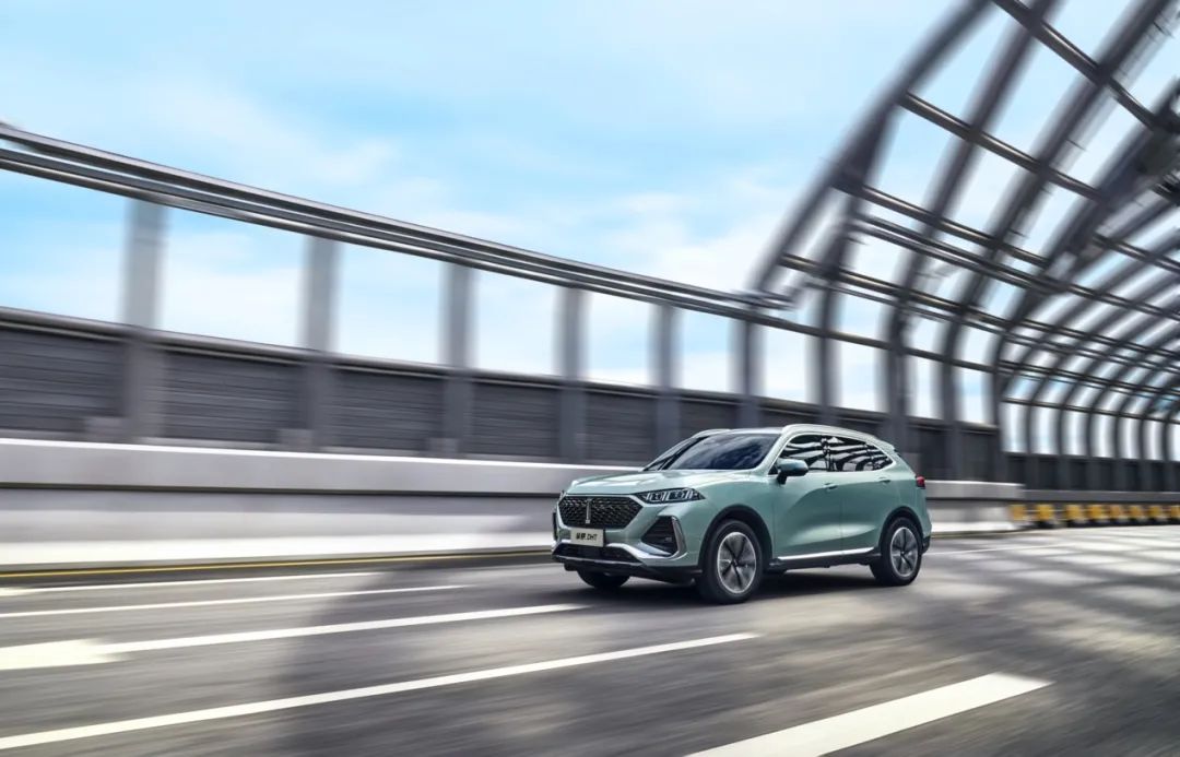 “颠覆者”拿铁DHT，让谁“无路可走”？