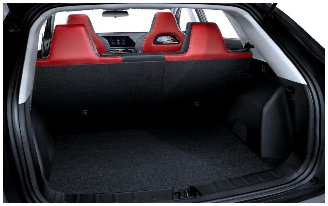 上市零差评，累计销量超12万？这款国产车到底做对了什么？