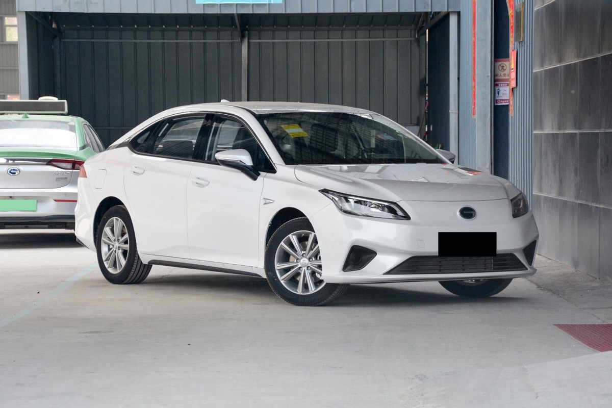 4月新能源销量出炉，国产百花齐放 比亚迪最大赢家