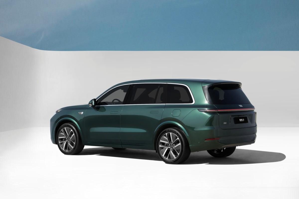 大号奶爸车，对标宝马X7、奔驰GLS的理想L9值吗？