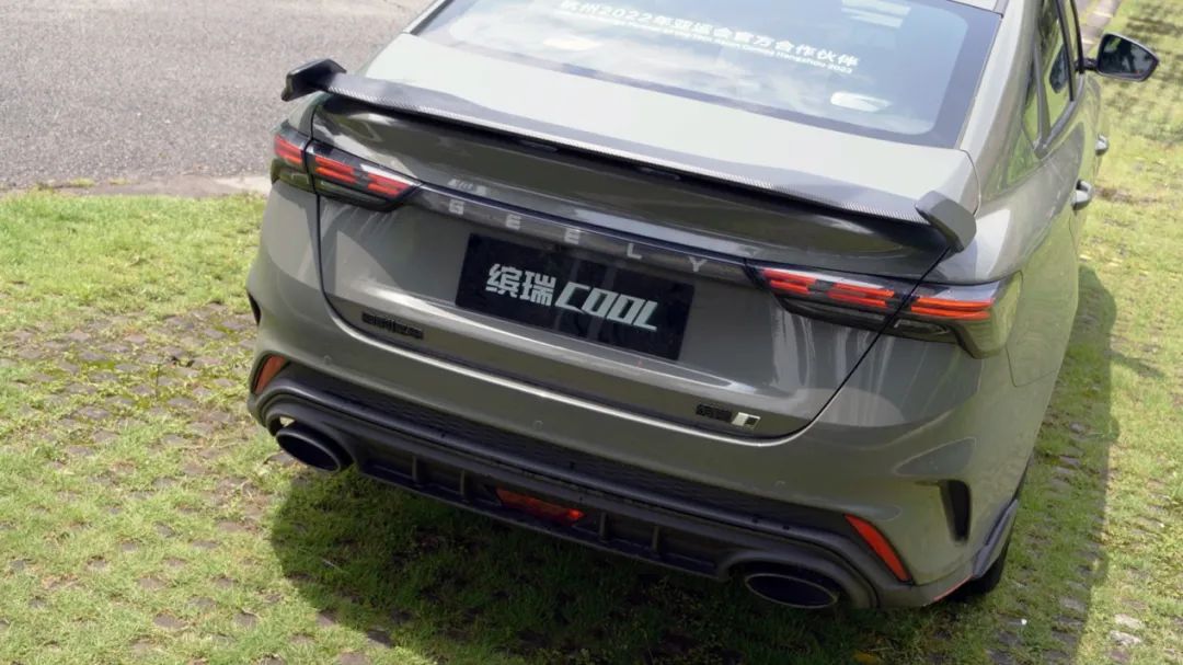 10万级运动轿车“又来一位”,比UNI-V、影豹更酷?