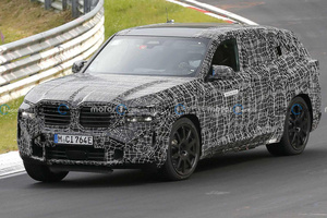 V8+插混，644马力/23寸轮圈，宝马XM最新谍照曝光