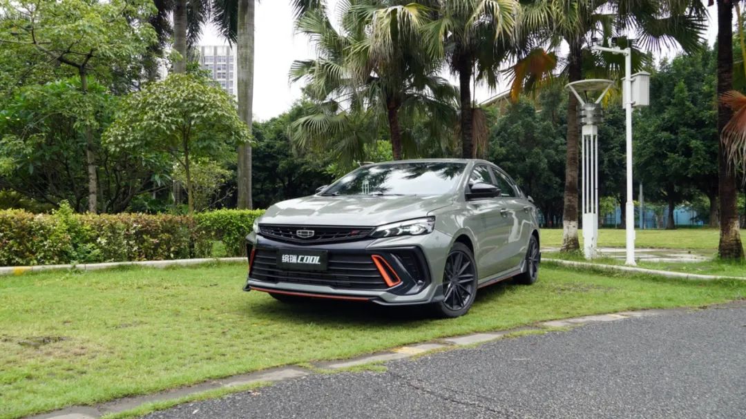 10万级运动轿车“又来一位”,比UNI-V、影豹更酷?