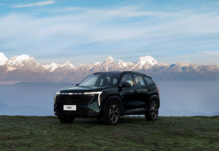 限时11.87万元，专属套件配色加持！博越L荣耀版上市