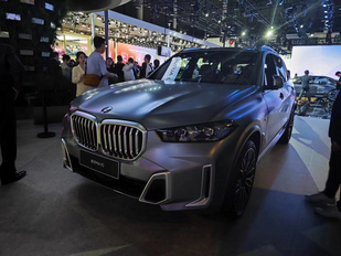 2023成都车展：压力给到奥迪奔驰？新款宝马X5售61.5万起