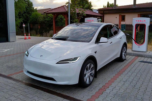 不止換車燈！新特斯拉Model Y諜照曝光，這次還漲價？