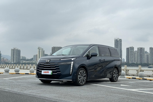 空间大续航长！20.98万起售，广汽传祺E8正式交付