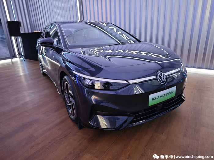 除了大众id.系列,奥迪的e-tron家族也有不错的销量成绩.