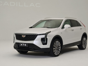 一口价15.99万起!多项配置升级,新款凯迪拉克XT4上市